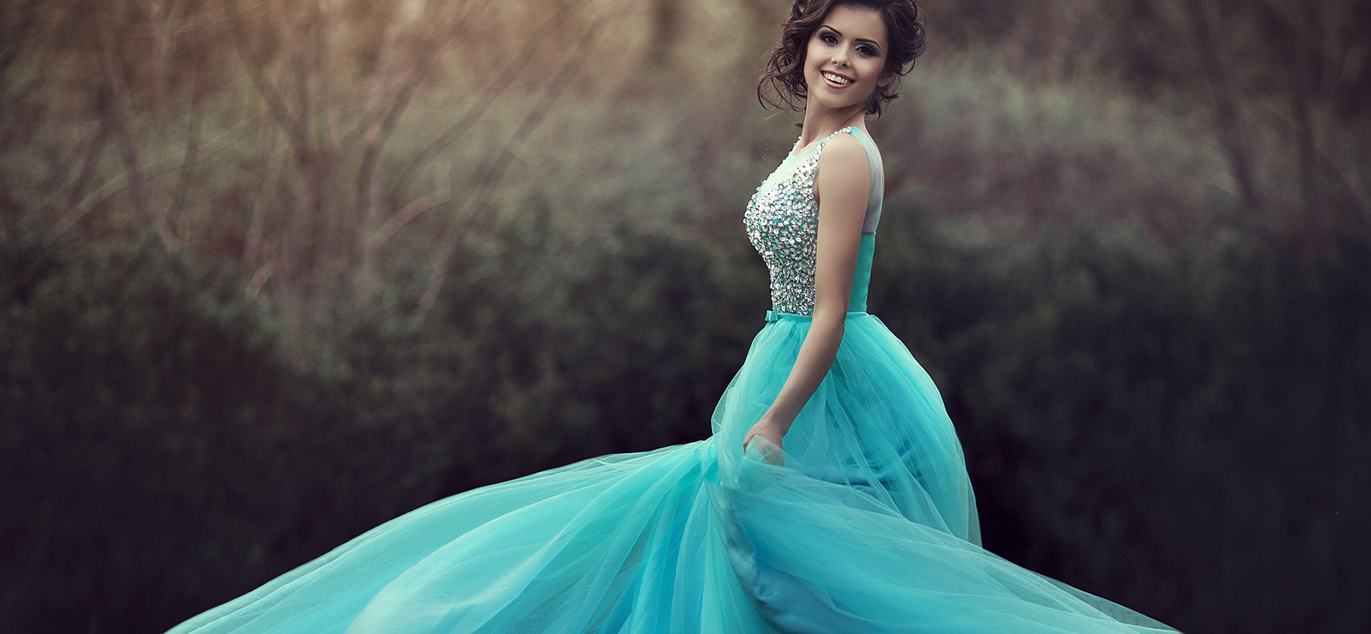 buy-victoria-prom-dress-shops-in-stock